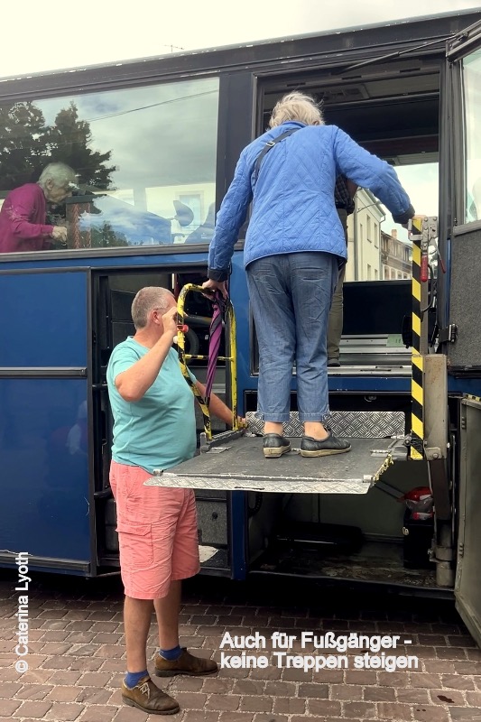 Bus keine Treppen_Catherina Lyoth